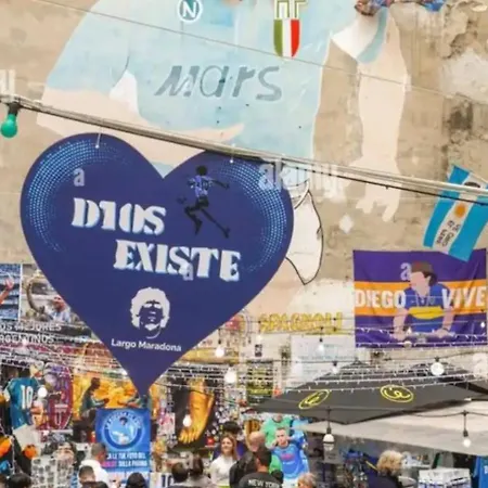 Nyaraló La Casetta Di Ciacione Piazza Del Plebiscito *