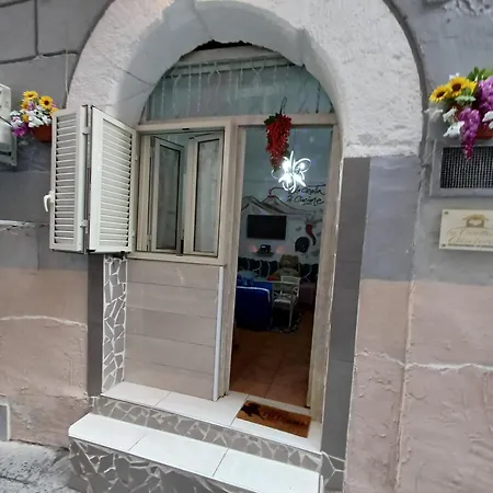 La Casetta Di Ciacione Piazza Del Plebiscito Nápoly