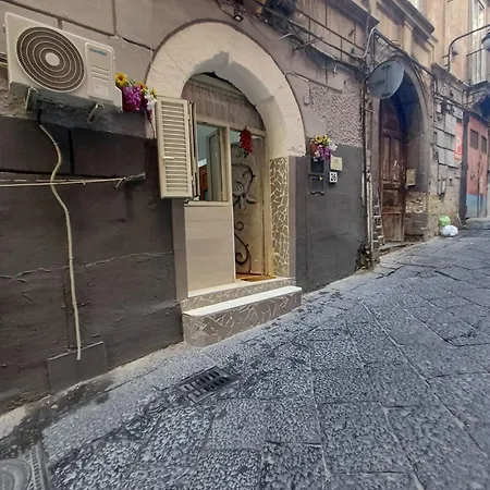 Hébergement de vacances La Casetta Di Ciacione Piazza Del Plebiscito Naples